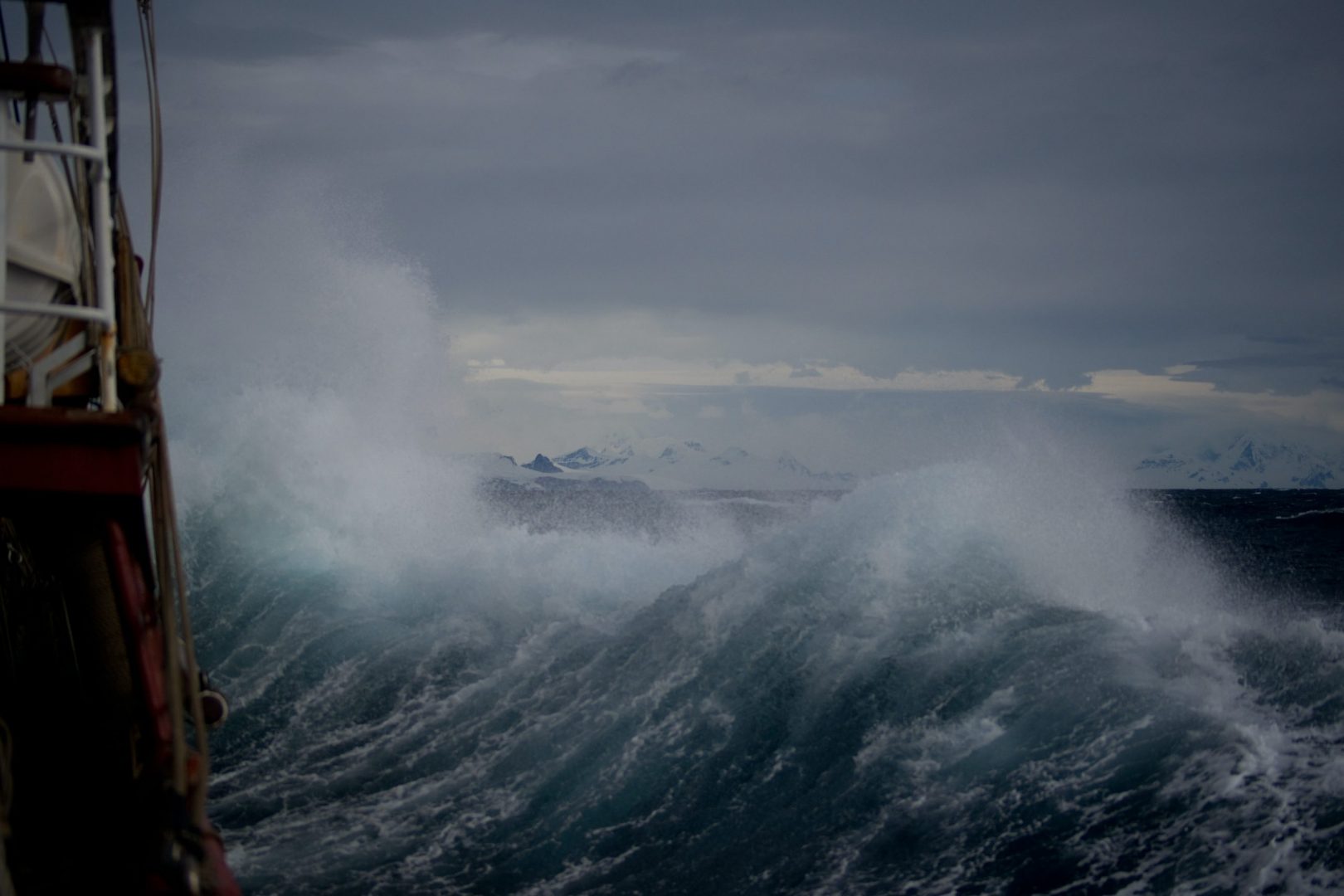 storm on the ocean